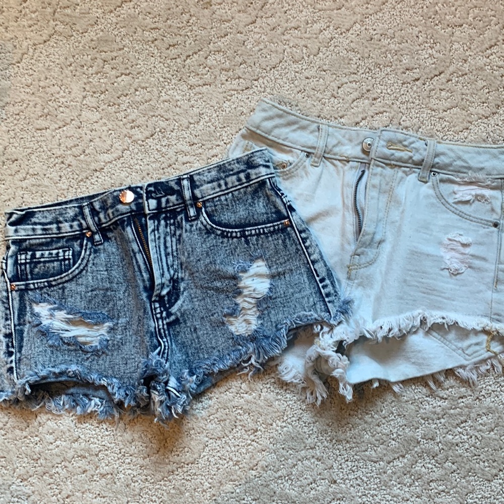 Size 24 (Forever 21) and size 2 H&M jeans